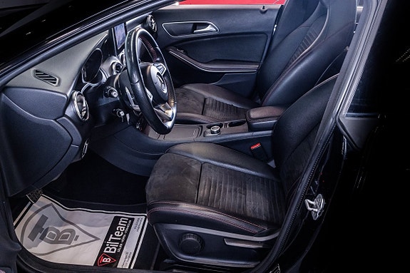 Mercedes-Benz CLA200 d 13 of 25