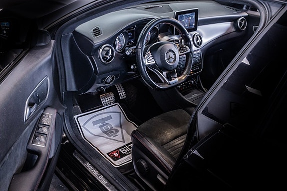 Mercedes-Benz CLA200 d 12 of 25