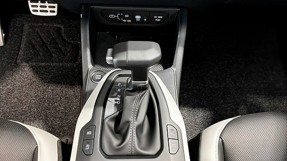 Kia K4 17 of 17