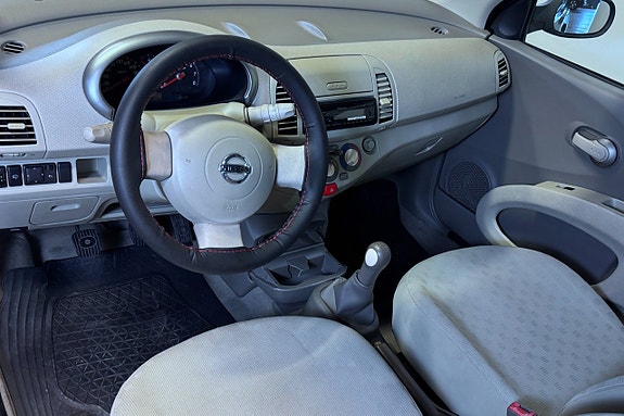 Nissan Micra 8 of 16