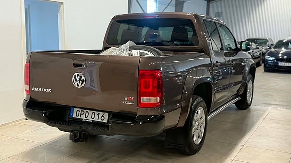 Volkswagen Amarok 6 of 30