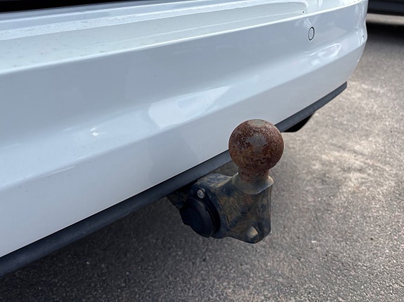 Volkswagen Touran 9 of 13