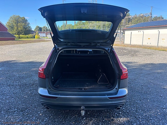 Volvo V60 12 of 26
