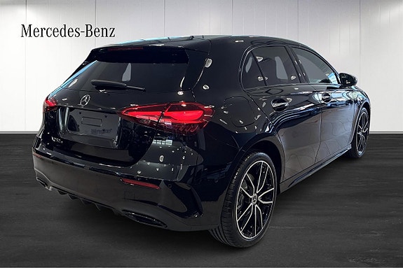 Mercedes-Benz A250 e 3 of 5