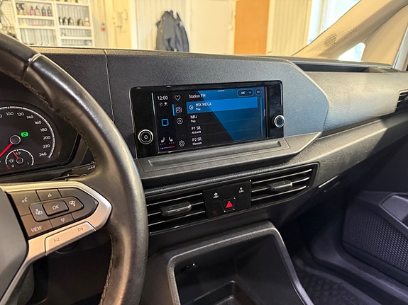 Volkswagen Caddy 19 of 19