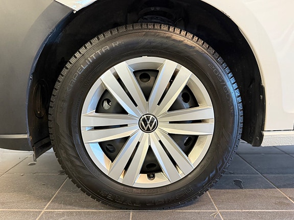 Volkswagen Caddy 10 of 19