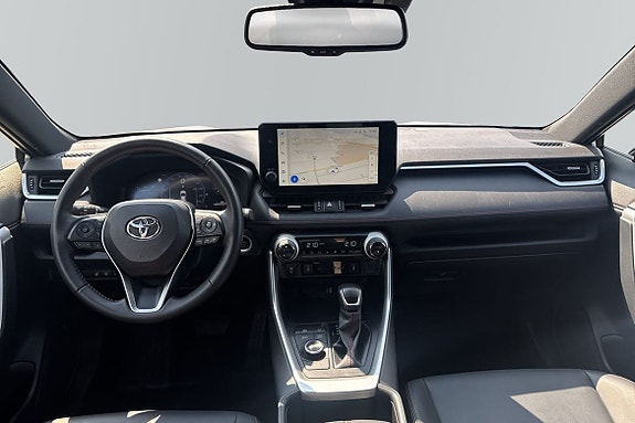 Toyota RAV4 9 of 21
