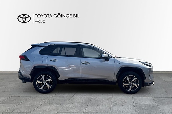 Toyota RAV4 18 of 21