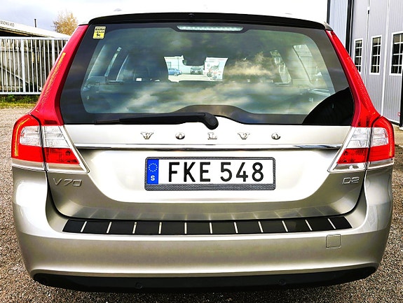 Volvo V70 3 of 18