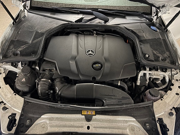 Mercedes-Benz 220 D 13 of 13