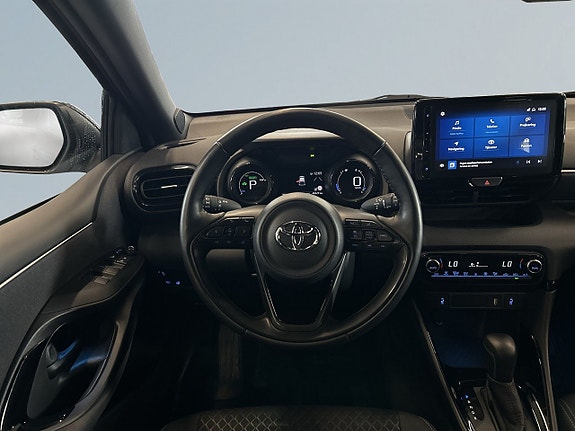 Toyota Yaris 9 of 19