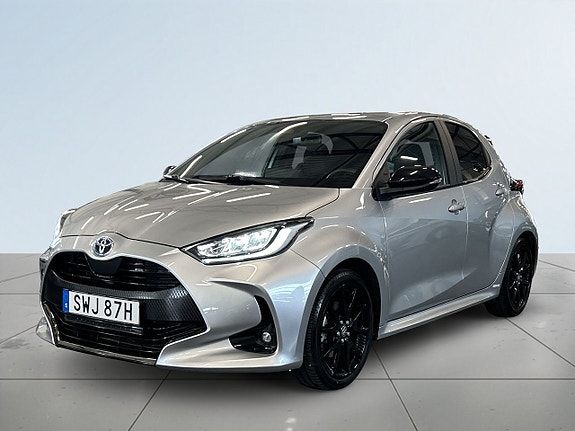 Toyota Yaris 16 of 19