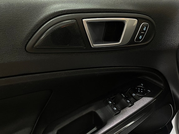 Ford Ecosport 20 of 20