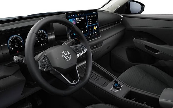 Volkswagen T-Roc 7 of 9