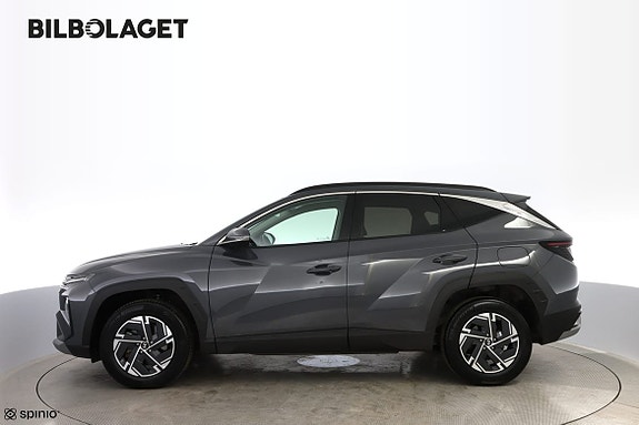 Hyundai Tucson 2 of 5