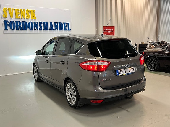 Ford C-Max 8 of 26