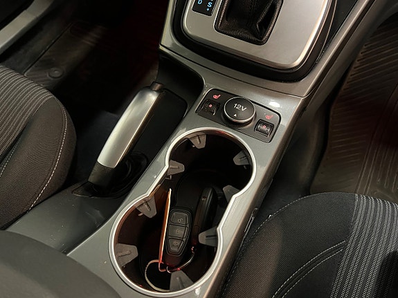 Ford C-Max 23 of 26