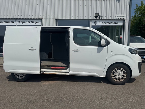 Peugeot Expert 8 of 19