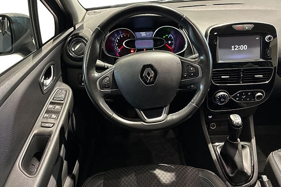 Renault Clio 10 of 19