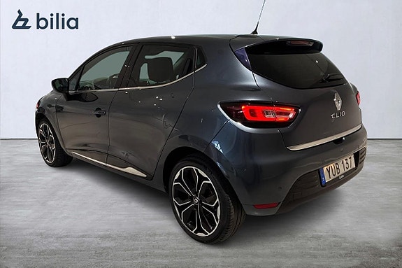 Renault Clio 2 of 5