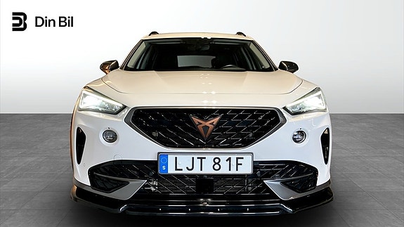 Cupra Formentor 4 of 12