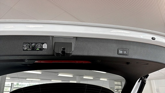 Audi Q3 14 of 20