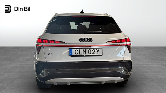 Audi Q3 5 of 5