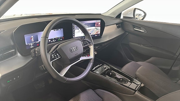 Audi Q3 7 of 20