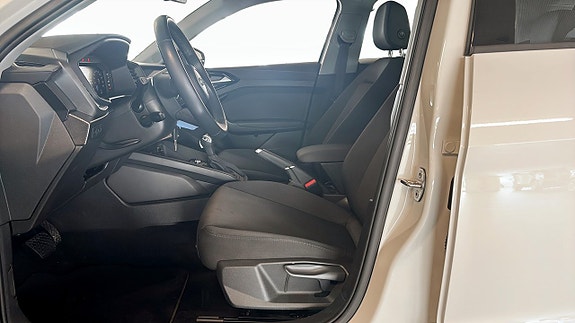 Audi A1 2 of 5