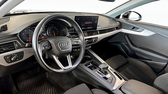 Audi A4 8 of 17