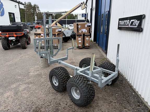 -- Avestavagnen ATV "Woodman Manual Crane" 3 of 13
