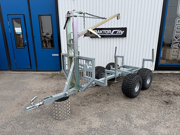 -- Avestavagnen ATV "Woodman Manual Crane"