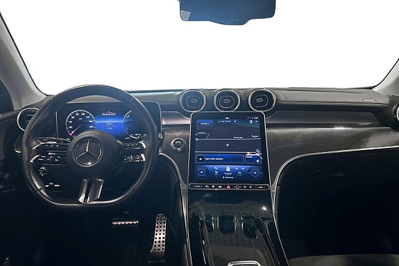 Mercedes-Benz GLC300 e 9 of 28