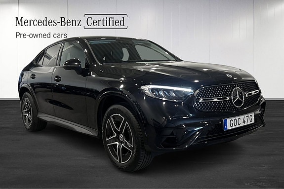 Mercedes-Benz GLC300 e 2 of 28
