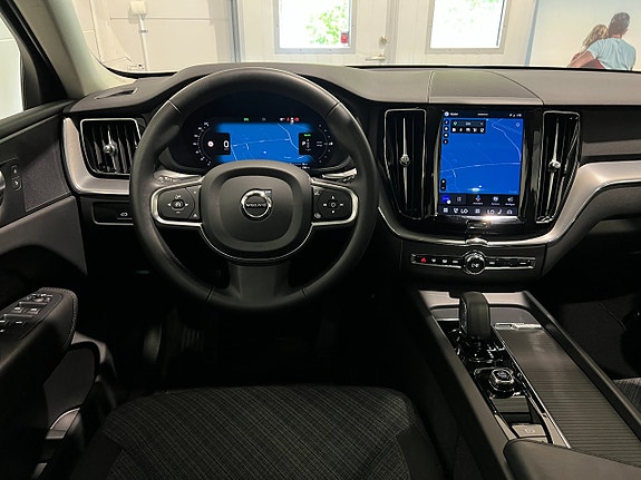 Volvo XC60 17 of 29