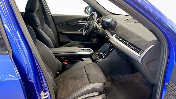 BMW X1 3 of 5