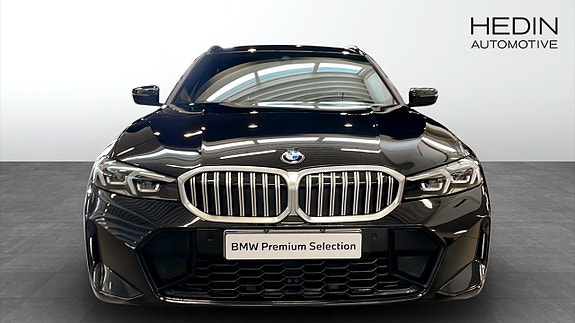BMW 320 8 of 12