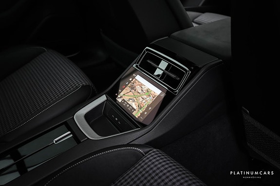 Porsche Panamera 4 6 of 19