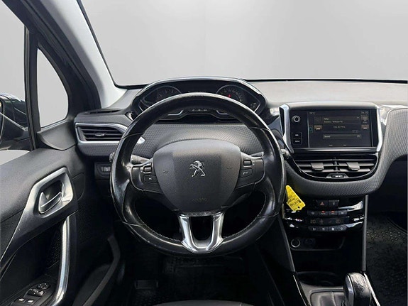 Peugeot 2008 10 of 16