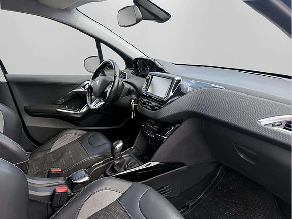 Peugeot 2008 16 of 16