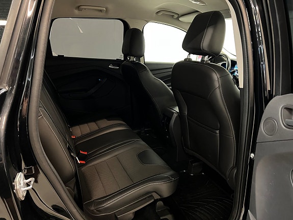 Ford Kuga 18 of 28