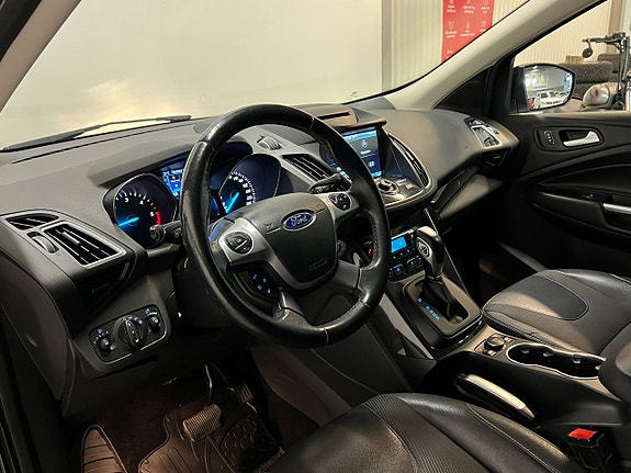 Ford Kuga 11 of 28