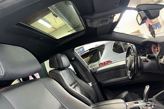 BMW X6 12 of 12