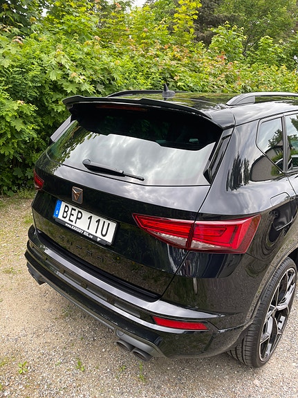 Cupra Ateca 3 of 4