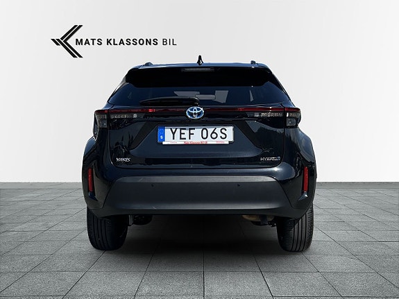 Toyota Yaris Cross 4 of 14