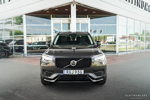 Volvo XC90 3 of 5