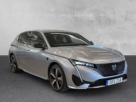 Peugeot 308 7 of 26