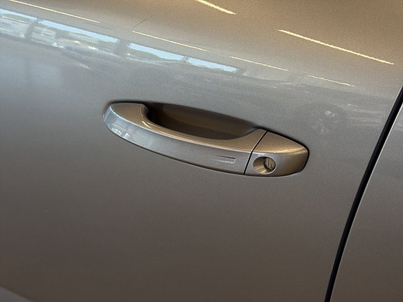 Peugeot 308 14 of 26