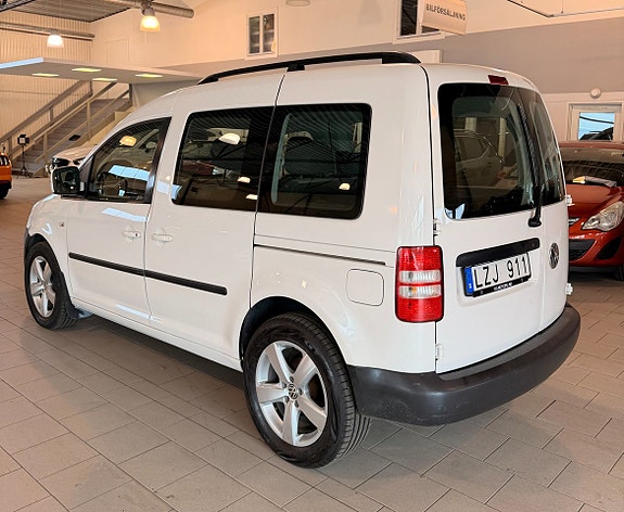 Volkswagen Caddy 4 of 5