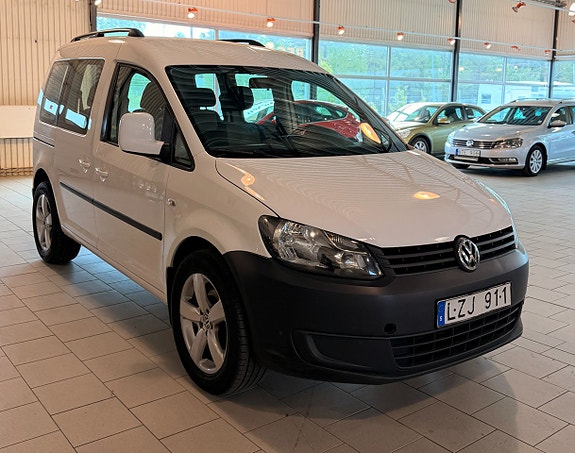 Volkswagen Caddy 2 of 5